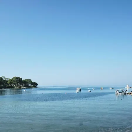 With Wifi Savudrija, Umag - 27171 * سافودغيا